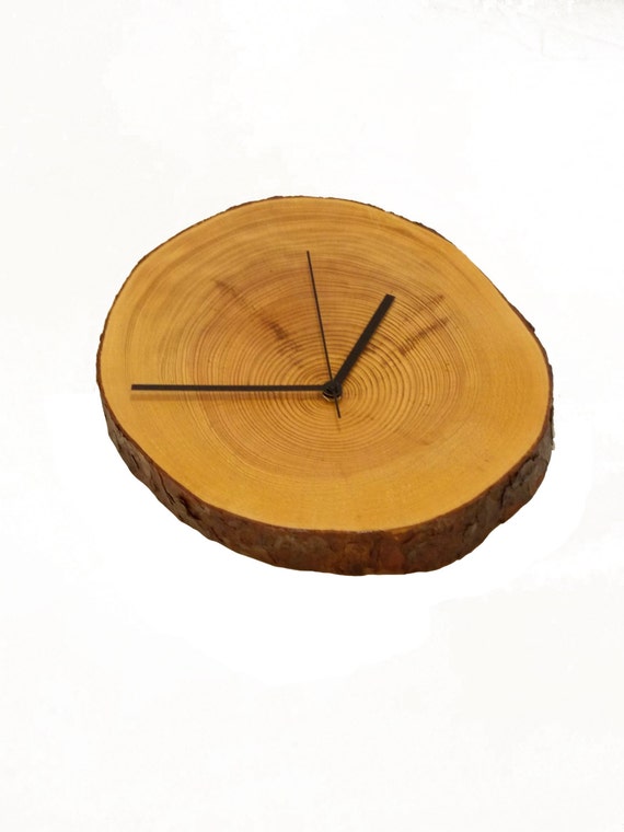 handmade wood slice clock by MinimalFrufru on Etsy