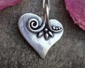 Valentine heart silver pendant heart necklace dangling heart pendant jewelry design romantic jewelry gift pendant metalwork jewelry gifts