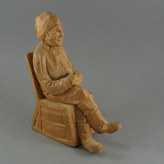 Wood carving / Quebec Canada / old man / St. Jean Port Joli.