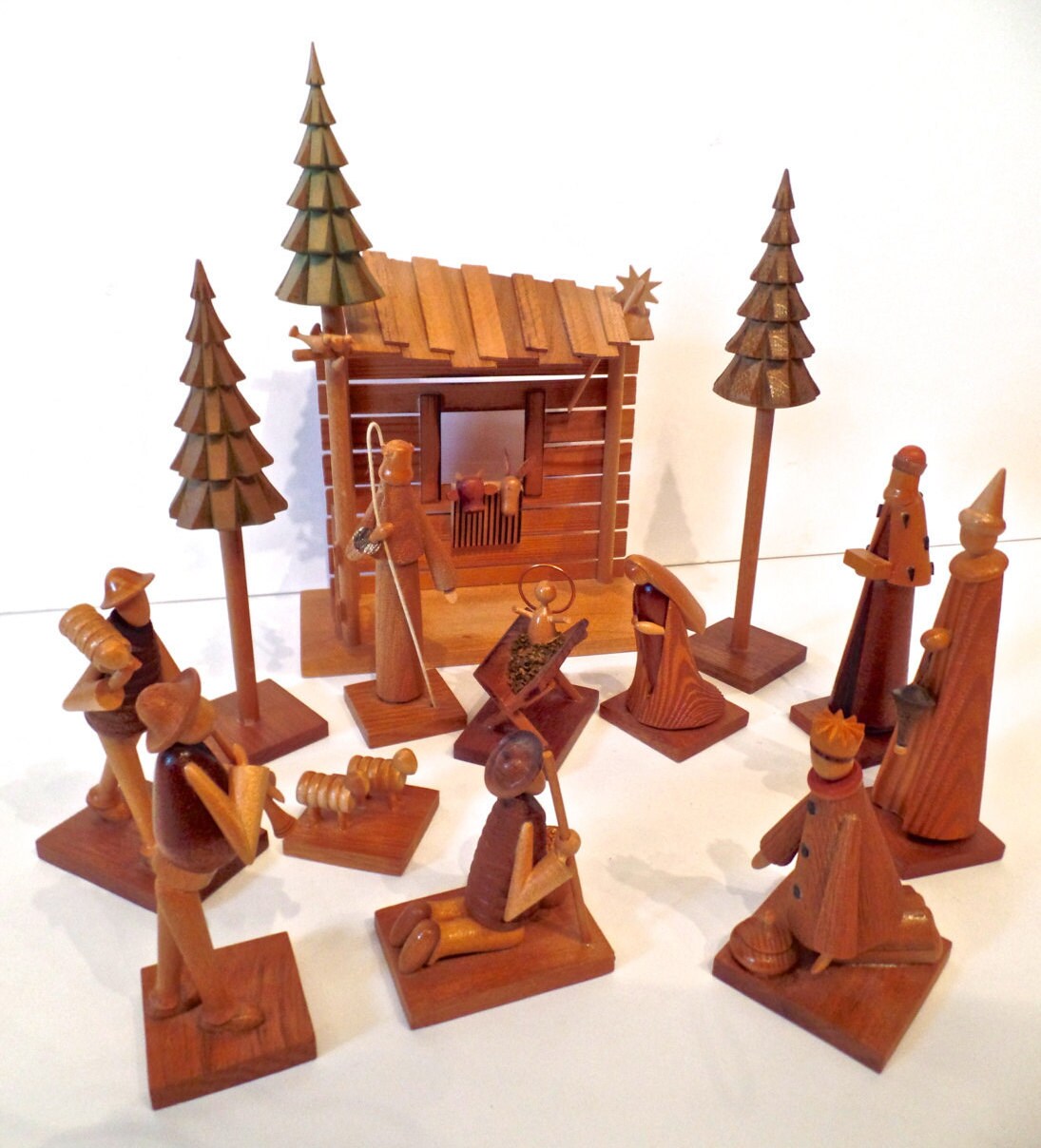 rare SITARSKI FEDOROWICZ Wooden Nativity set from Poland