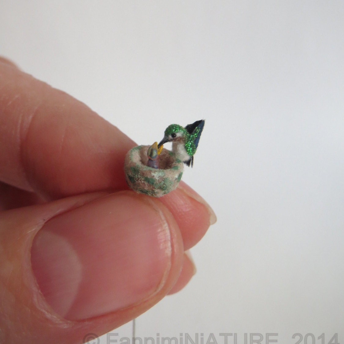 miniature hummingbird figurines