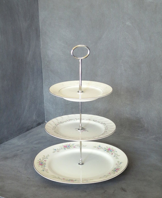 3 Tiered Dish Stand Easter Cake Stand by DancingDishAndDecor
