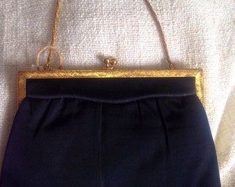 Free US/CDN Shipping! Morris Moskowitz 1950's-60's peau de faille evening bag
