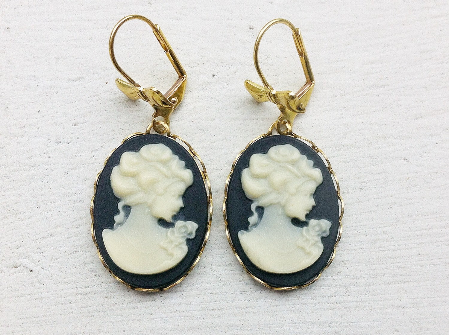 Cameo Earrings/Black Earrings/Black Cameo Earrings/Bridesmaid