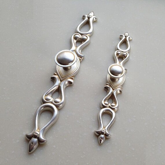 shabby chic vintage silver cabinet handle pull knobs hardware shabby chic vintage silver cabinet handle pull knobs hardware