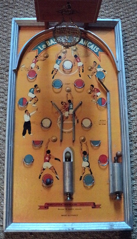 Ancien jouet en bois le basket ball français - Jeux & Jouets