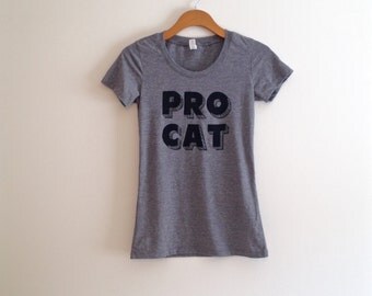 Gray and black cat shirt, cool cat tee, t-shirt, gift for cat lover, crazy cat lady,hipster clothes, screen printed, yoga clothes, PRO CAT