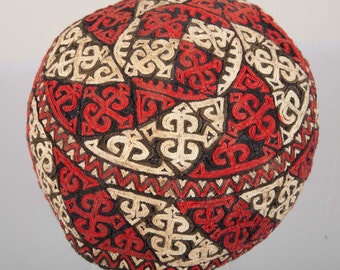 Vintage Turkmen HAT from Yomud tribe , Central Asian Hat, ships free with ups