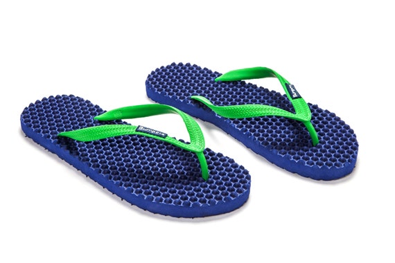 mens flip flops with massage bumps