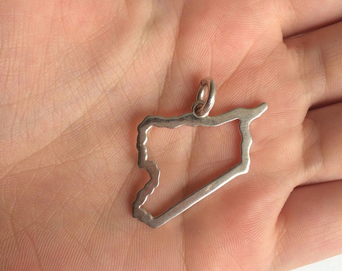 Syria map pendant made of Sterling Silver-Custom made, سوريا ,handmade.