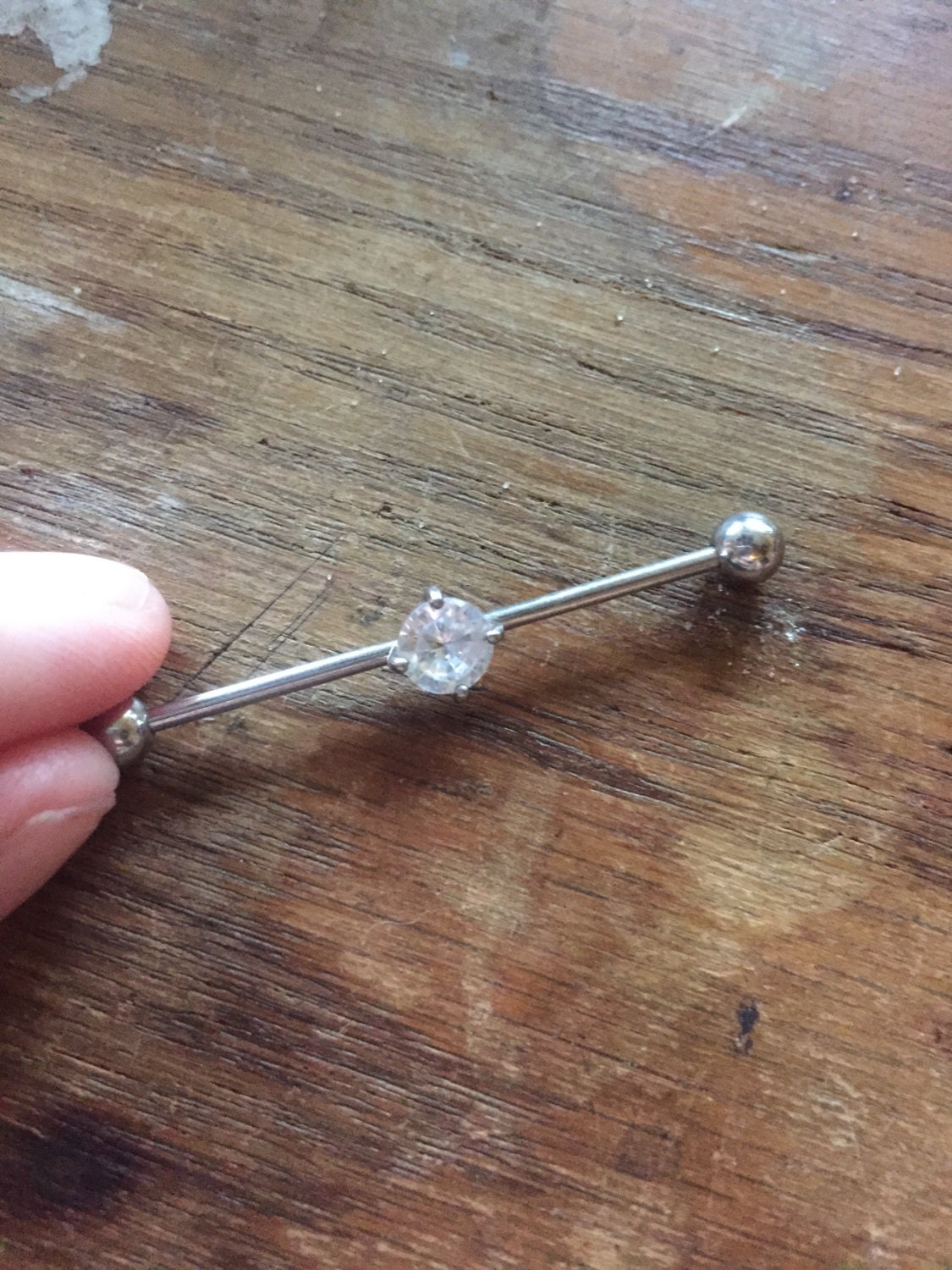 Industrial bar with diamond Haute Juice