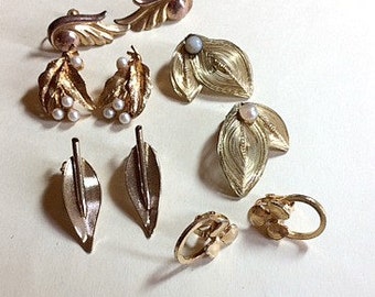 Sale Five pairs of gold vintage earrings leaf earrings vintage earring lot vintage jewelry lot vintage craft lot gold earring lot 1960s E22