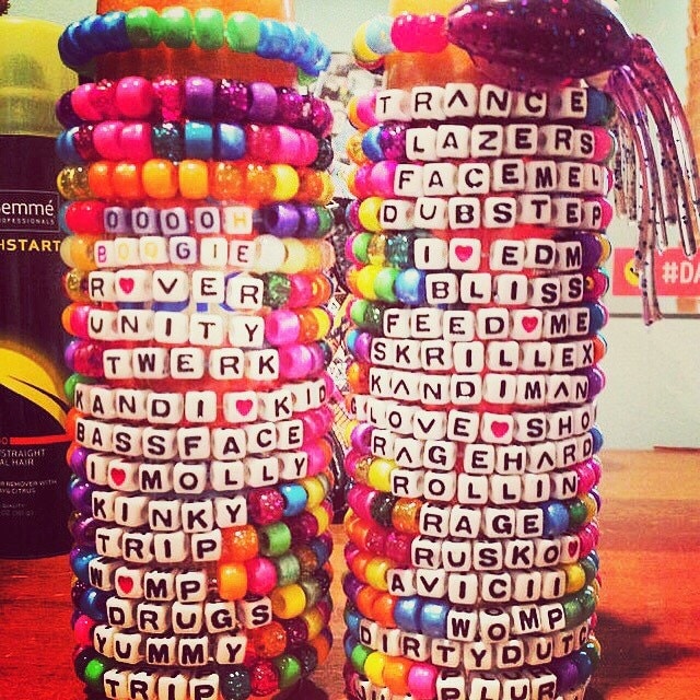 10-custom-rave-kandi-bracelets-you-can-choose-any-phrase-and