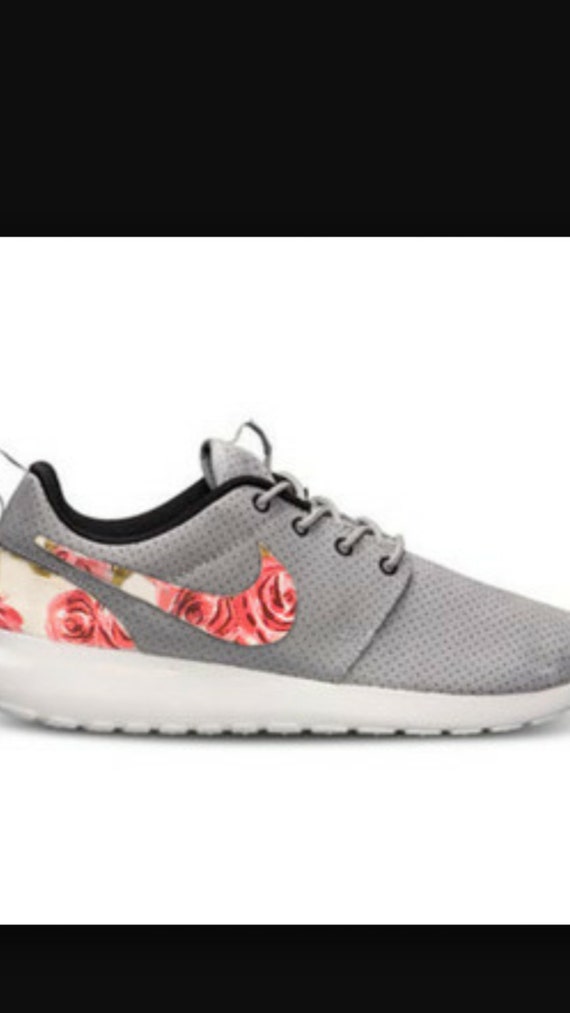 nike radiate floral