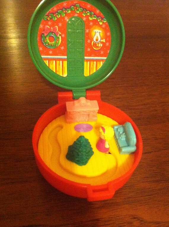 Items similar to McDonald's Happy Meal Christmas Polly Pocket Toy on Etsy