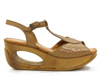 yoyo sandals