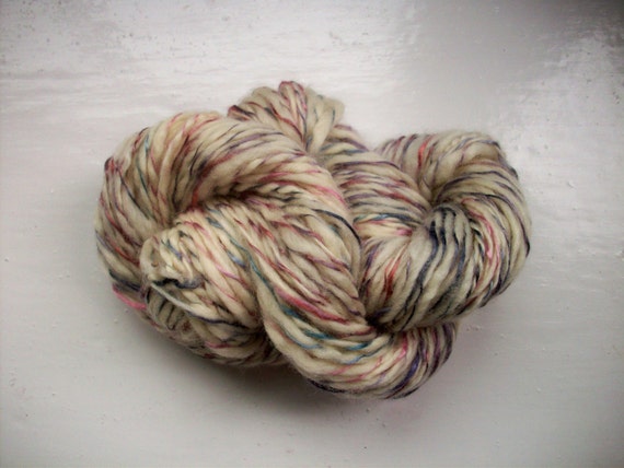 Handspun yarn - ivory BFL silk - Sugar Twist