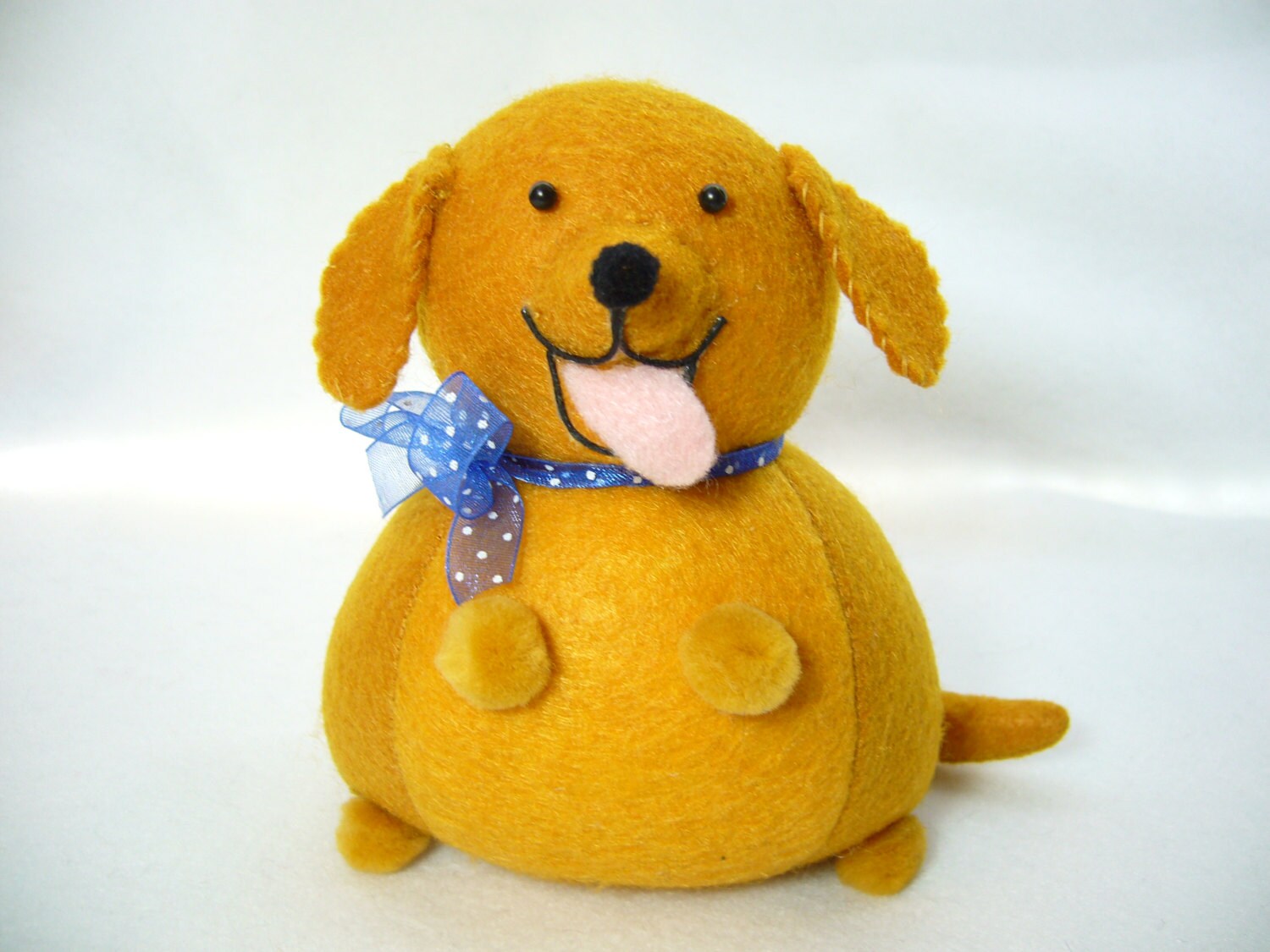Cute Dog Pin Cushion Golden Yellow Dog cute felt dog