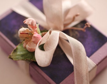 Lyra Solid Natural Perfume in Oval Case - A transportive nature elixir - Botanical fragrance featuring a floral heart - Mothers Day Gift