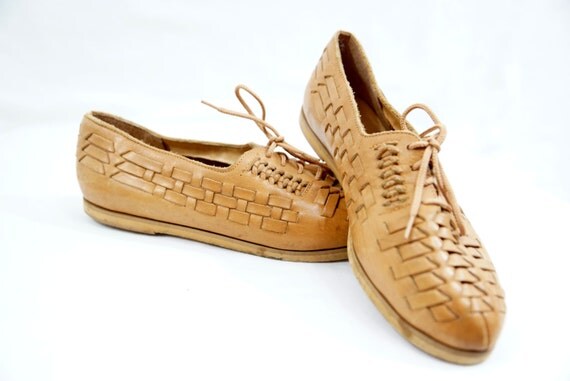 tan huaraches mens