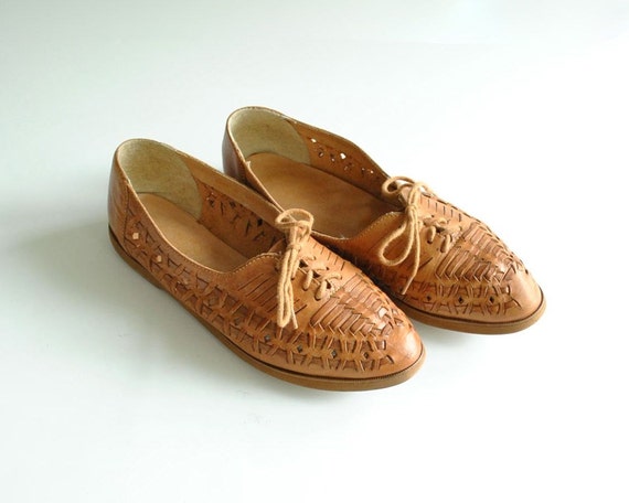 Huarache Sandals Sz 8.5 // Woven by VintageUrbanRenewal