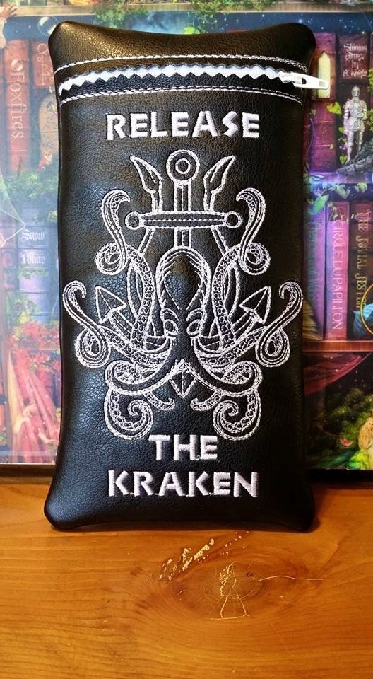 Kraken Monster glass pipe pouch