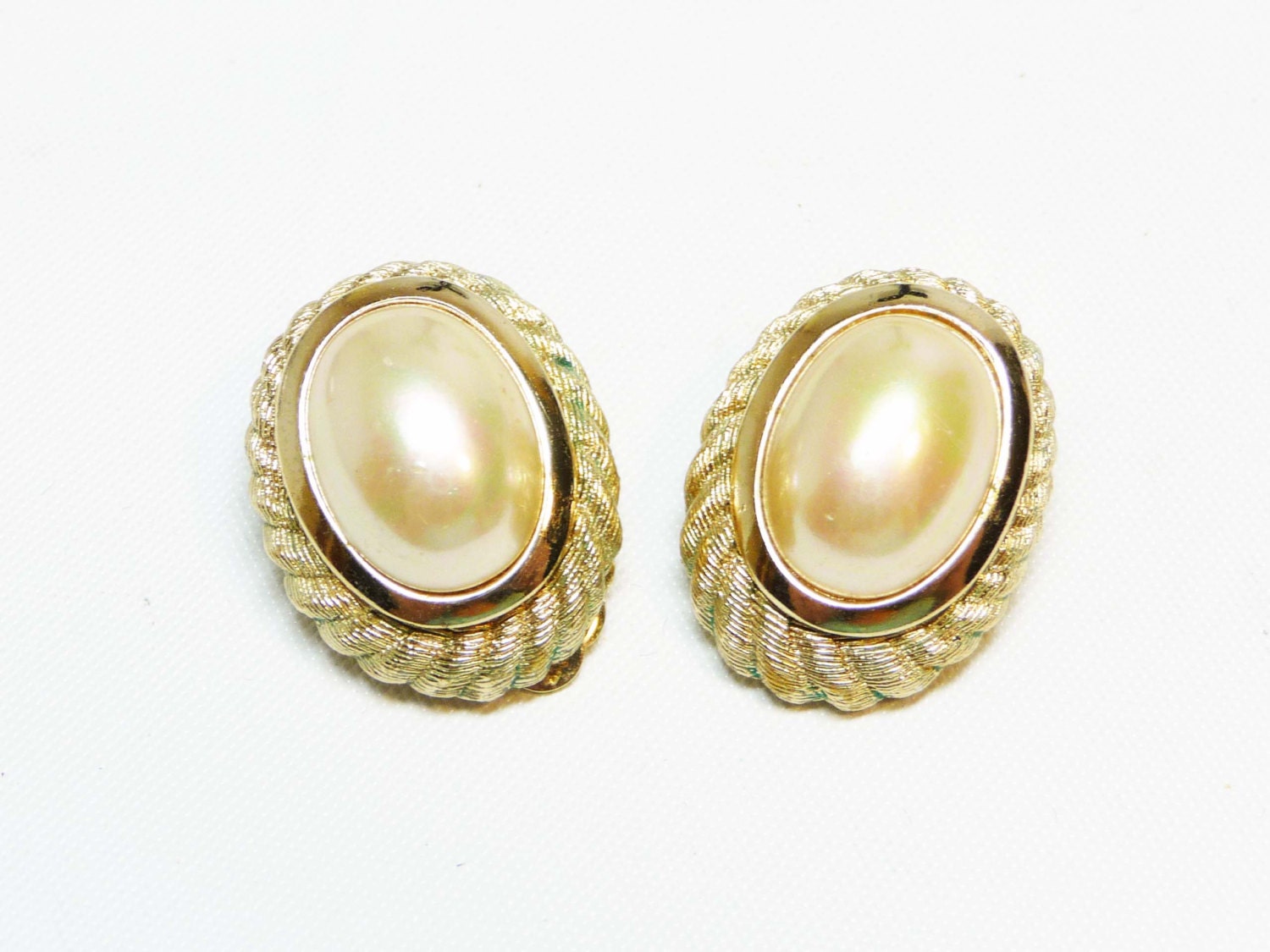 Christian Dior Pearl Earrings Simulated Pearls in Oval