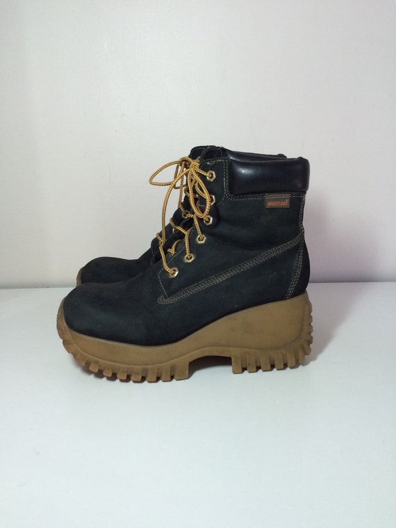 90s womens platform timberland style platform by 33vtg on Etsy