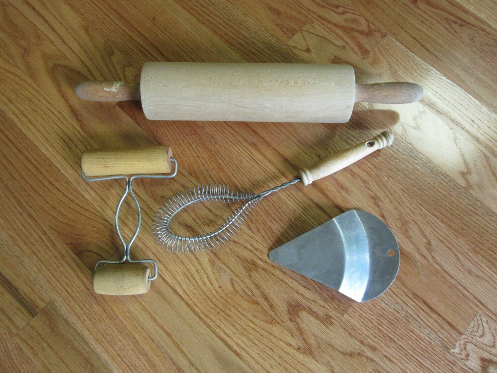 Vintage Wooden Rolling Pin Whisk Pastry Roller and Aluminum