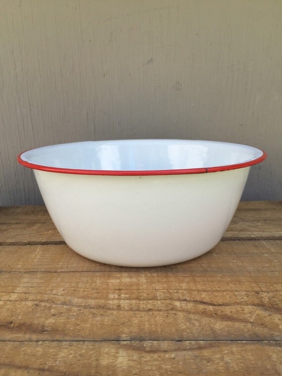 Enamel BASIN Vintage White Enamelware by GodSaveStrawberryJam