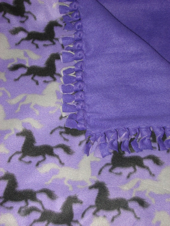 Purple Horse Double Sided Fleece Blanket no sew tied by ysmns11
