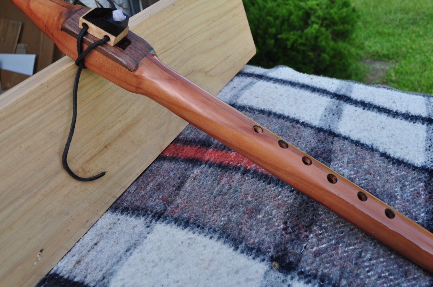 SaLe Native American Flute STYLE A Redwood Walnut BY CBF