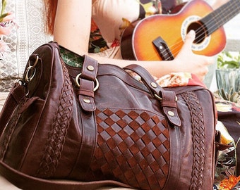 HAJ. Cognac leather bag / travel bag / overnight weekender / leather weekender / leather duffel bag. Available in different leather color