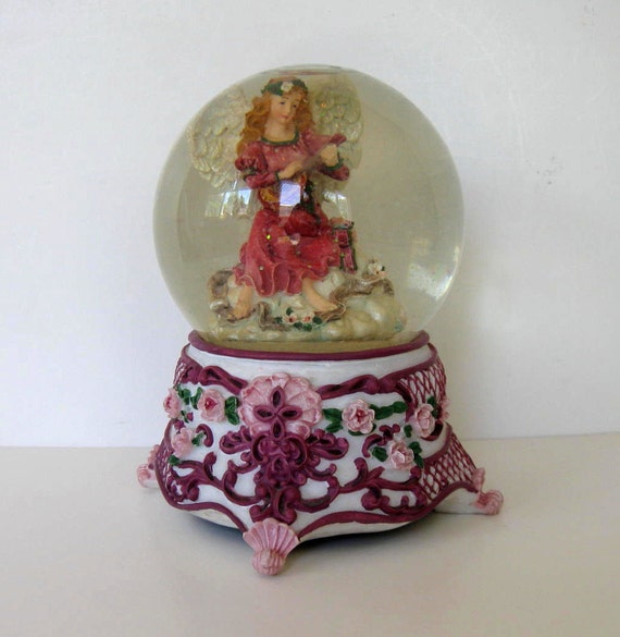Vintage Angel Music Box Snow Globe Musical by jewelryandthings2