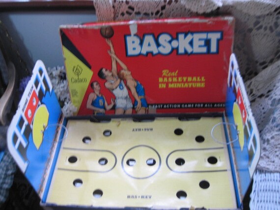 Vintage BAS-KET Game by Cadaco from 1966 Real Basketball In