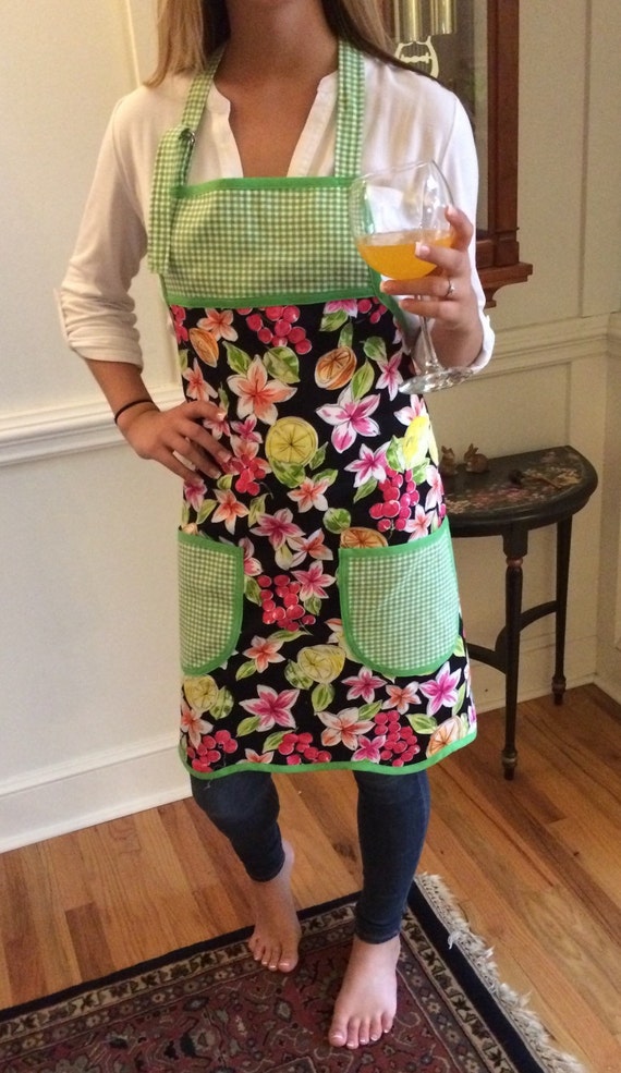 Original Hostess Apron With A Twist Free shipping