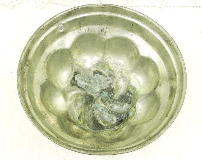 Antique French Copper Charlotte Cake Mold / Jello Mold / French Baking / French Decor / French Baking Tin / Kitchenware/ Kitchenelia / Home Antique French Copper Charlotte Cake Mold / Jello Mold / French Baking / French Decor / French Baking Tin / Kitchenware/ Kitchenelia / Home