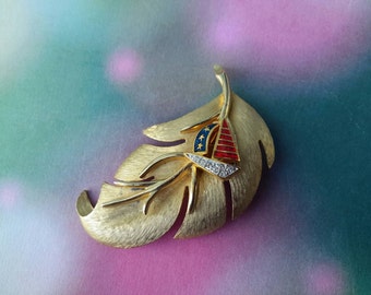 vintage brooch pin costume jewelry leaf