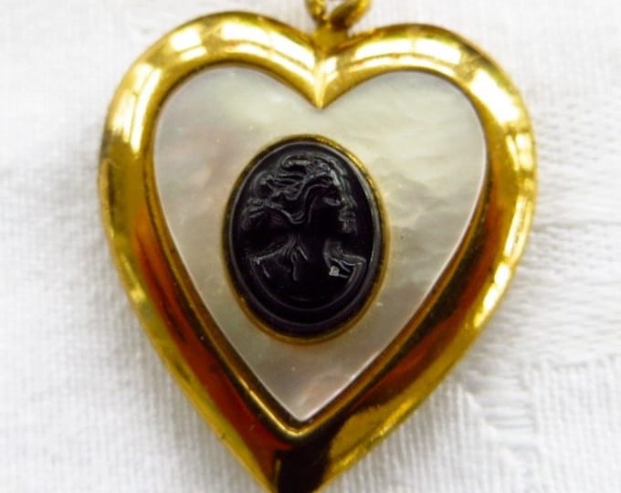 Cameo Locket Brooch, Vintage Cameo Pin, Mother of Pearl Heart CLEARANCE