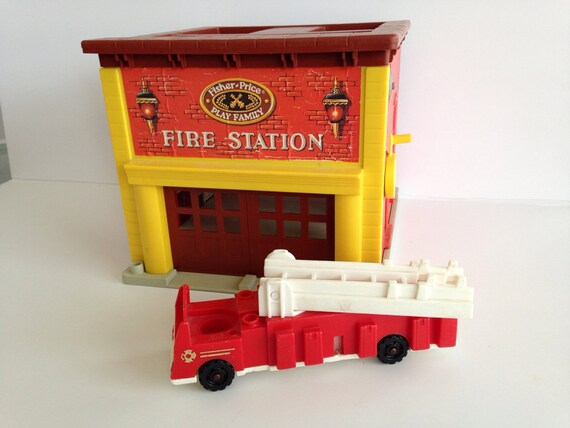fisher price fire engine vintage