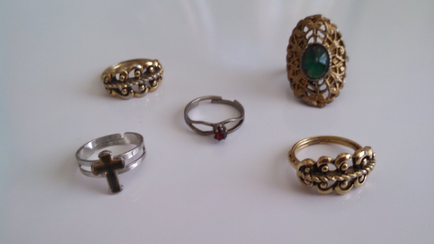 5 Costume Rings for Wear Repairs or Crafts by MICSJEWELSGALORE