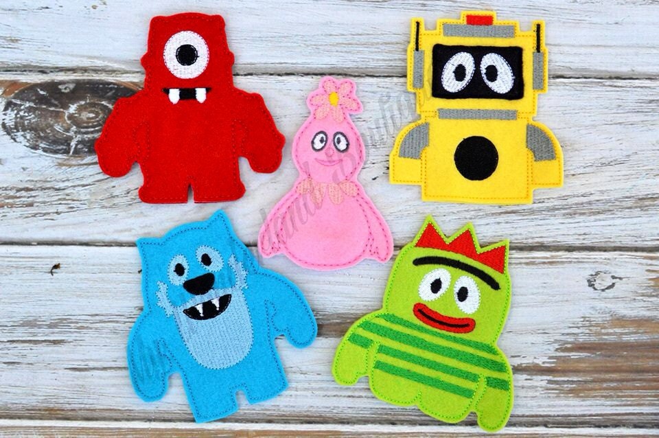 Yo gabba gabba finger puppets