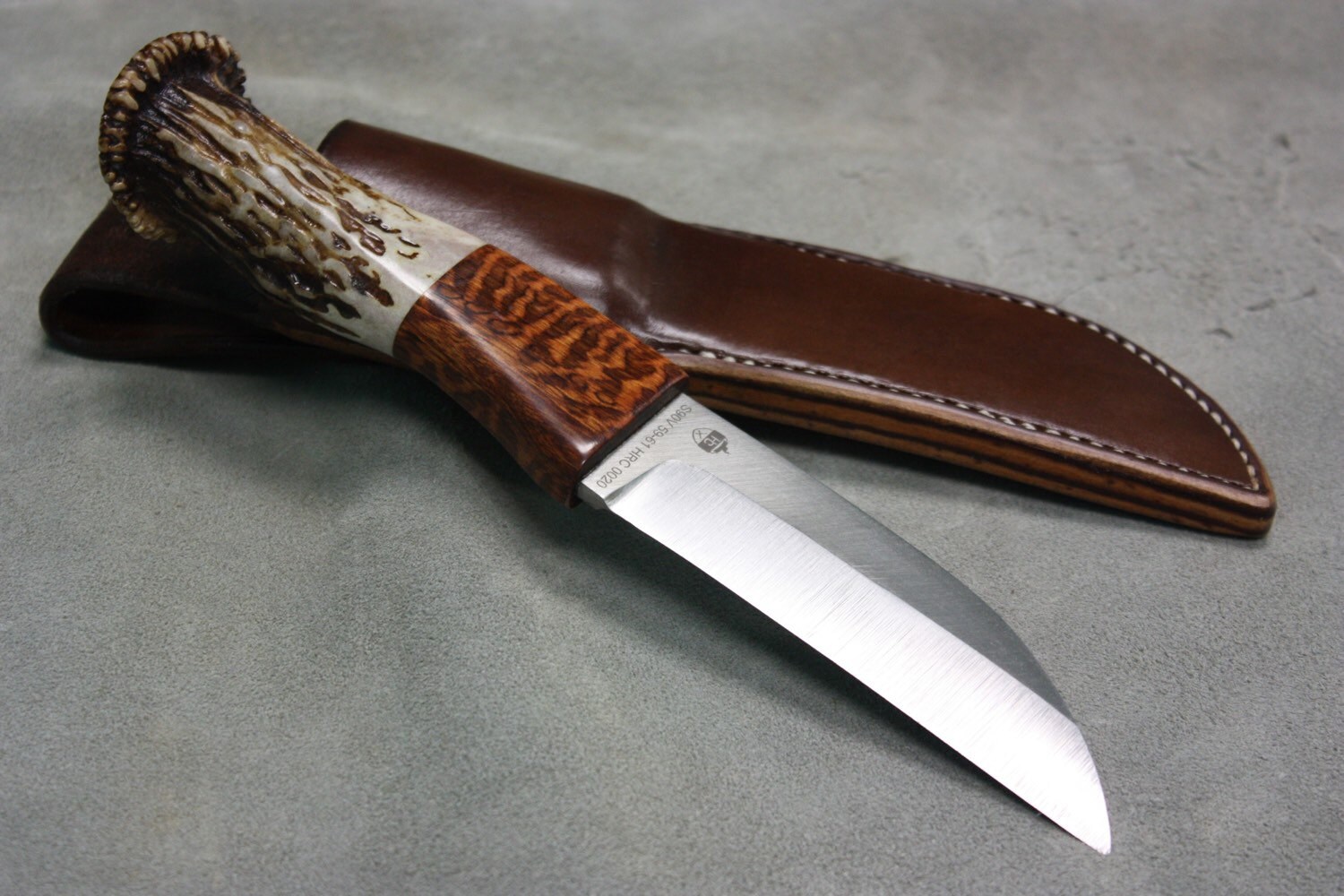 Hunting Knife: Antler and Snakewood handle by HeirloomCraftsman