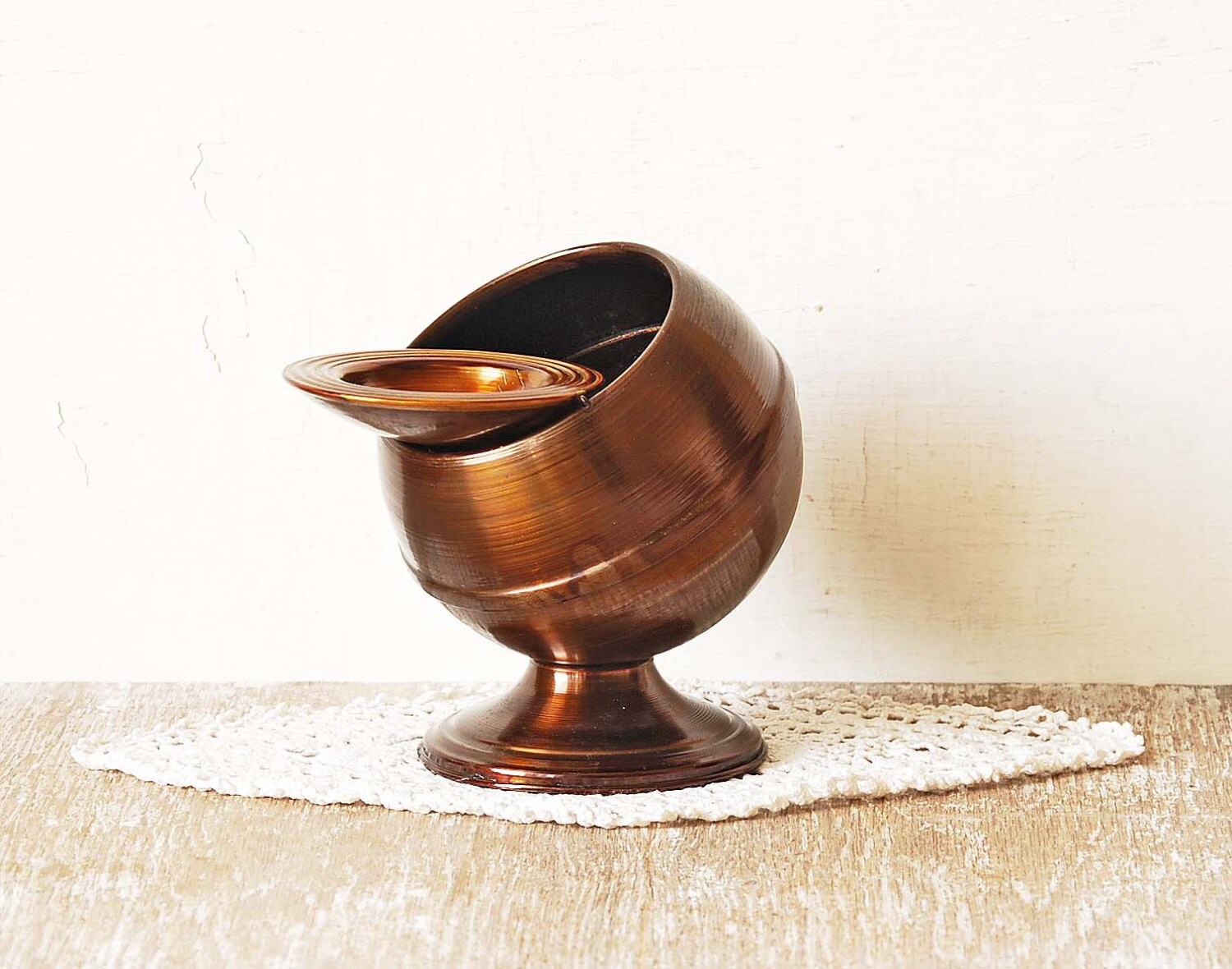 Vintage Table Ashtray Metal Standing Ashtray with Lid Round