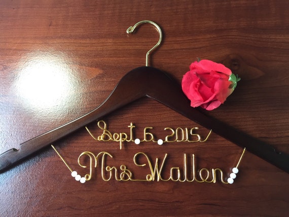 Personalized Bridal hanger with PEARLS WHITE, , bridal gift ...