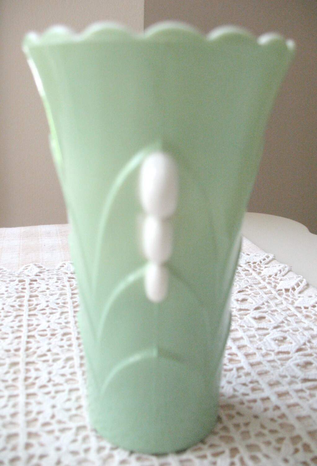SALE Vintage Green Milk Glass Vase by Vintagegirlsfinds on Etsy