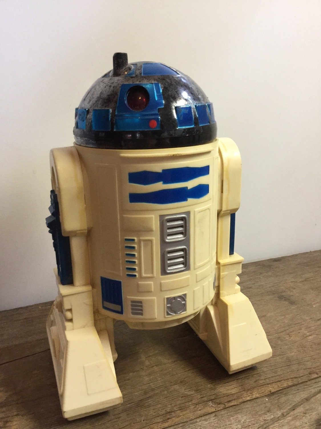 large r2d2 toy