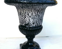 Popular items for black vase on Etsy