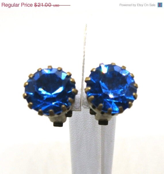 ON SALE Blue Earrings Vintage Marked Austria Gold by MyDellaWear