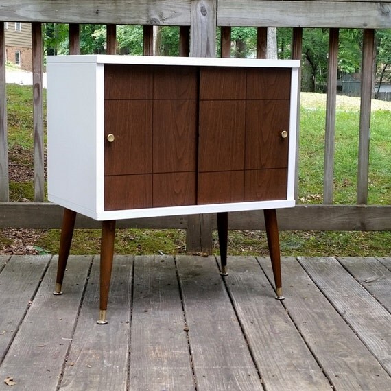 lu van inc record cabinet